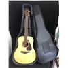 Image 1 : YAMAHA ACOUSTIC GUITAR W/ SOFT SHELL CASE