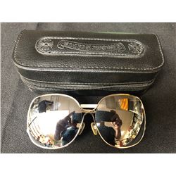 VICTORIA BECKHAM WOMEN'S SUNGLASSES W/ CASE