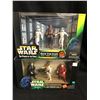 Image 1 : STAR WARS ACTION FIGURE LOT