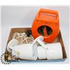 Image 1 : 2 PC MOUNTABLE LAMP AND 8M NOMA EXTENSION CORD