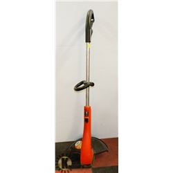 BLACK AND DECKER TRIMMER & HAND HEDGE TRIMMER