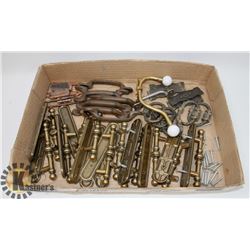 FLAT OF VINTAGE HARDWARE, PULLS AND MORE