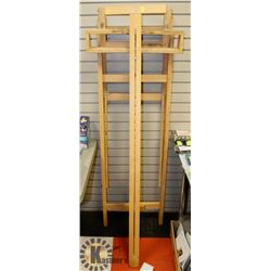 ADJUSTABLE WOOD ART EASEL