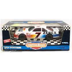 ZEREX THUNDERBIRD ERTL AMERICAN MUSCLE 1:18