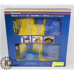 STARFRIT SILICONE KITCHEN SET.