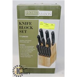 13 PC KNIFE BLOCK SET.