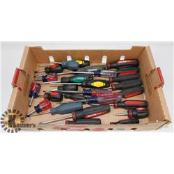 FLAT OF CRAFTSMAN SCREWDRIVERS