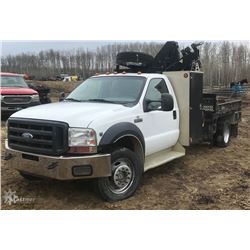 2007 FORD F550 4X4 PICKER TRUCK