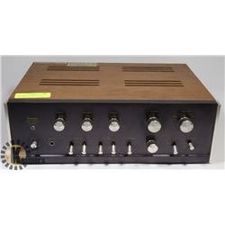 SANSUI SOLID STATE STEREO AMPLIFIER AU-555A.