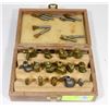 Image 1 : ROUTER BIT SET.