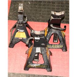 LOT W/ 3  THREE TON BLACK JACK STANDS