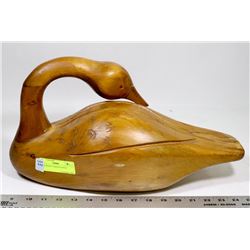 SOLID WOOD CARVED GOOSE