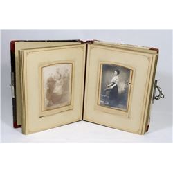 PHOTO ALBUM LATE 1800S WITH VINTAGE PHOTOS.
