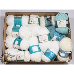 12 PACKAGES WORSTED ACRYLIC YARN 110 M EACH