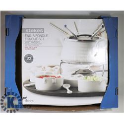 TOKES 23PC FONDUE SET WITH LAZY SUSAN.