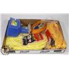 Image 1 : FLAT OF ASST INCL POLY ROPE, RATCHET STRAP AND