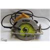 Image 1 : DEWALT 120V CORDED SAW.