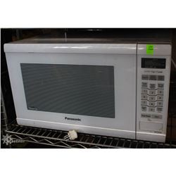 PANASONIC 1200WATT HIGH POWERED MICROWAVE
