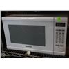 Image 1 : PANASONIC 1200WATT HIGH POWERED MICROWAVE