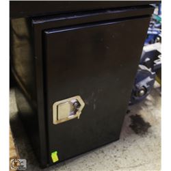 BUYERS 18" X 18" X 30" BLACK TRUCK BOX