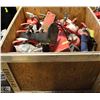 Image 1 : LARGE CRATE FILLED WITH FIRE EXTINGUISHERS