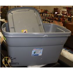 2 STERILITE 30 GAL / 114 LITERS PLASTIC BINS