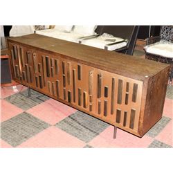 MODERN WOOD STYLE 4 DOOR SIDEBOARD,