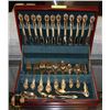 Image 1 : CHEST OF WALLACE FLATWARE