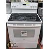 Image 1 : GE 30" ELECTRIC SELF CLEANING CONVECTION RANGE.