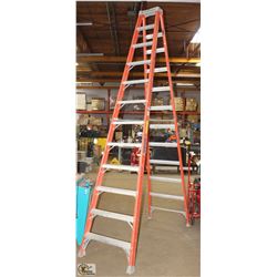 12FT ALUMINUM & FIBRE GLASS LOUISVILLE LADDER