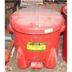 EAGLE PLASTIC 10 GALLON WASTE CAN