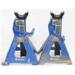 PAIR OF 3-1/2 TON JACK STANDS (BLUE)