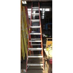 10FT ALUMINUM & FIBREGLASS LADDER - ON CHOICE