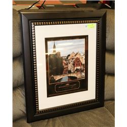 HUNTINGTON GALLERY FRAMED PICTURE