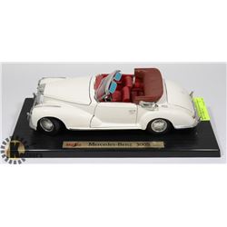 MAISTO DIE CAST MERCEDES BENZ 300S -1955 DIE CAST