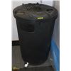 Image 1 : H/D RAIN BARREL 45 GAL WITH SCREEN LID AND FAUCET