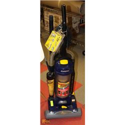 EUREKA WHIRLWIND VACUUM WITH SPIN DUSTER