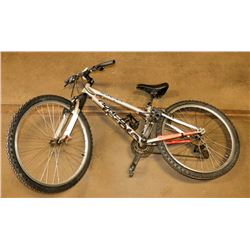 NORCO MOUNTAIN BIKE, 18 SPEED.