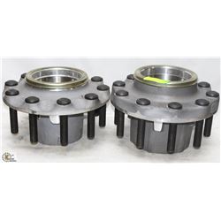 LOT OF 2 DIFFERENT 10 STUD HUBS.