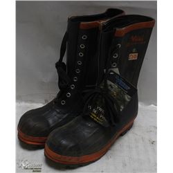 VIKING SIZE 8 STEEL TOE RUBBER BOOTS