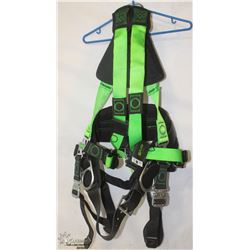 MILLER REVOLUTION FULL BODY SAFETY HARNESS