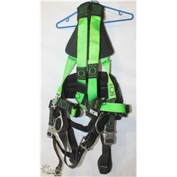 MILLER REVOLUTION FULL BODY SAFETY HARNESS