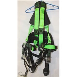 MILLER REVOLUTION FULL BODY SAFETY HARNESS