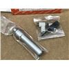 Image 4 : (2) MITUTOYO 903598 M7. 4 x 0.5 AIR DRIVE UNIT
