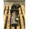 Image 2 : GUSHER 11019A-SE-A PUMP