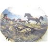 Image 2 : COLLECTIBLE PLATE (HORSES "DISTANT THUNDER") *BY PERRIS CLAYTON WEIRS* (PLATE # 550 B)