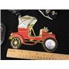 Image 2 : LOT OF AUTOMOBILE COLLECTIBLES