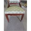 Image 3 : UPHOLSTERED LIVING ROOM CHAIR (35.5" X 17" X 17.5")