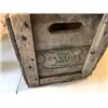 Image 2 : CANADA DRY CRATE (WOOD) *1971*