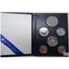 Image 1 : SPECIMEN SET (CANADA) *1983* (IN MINT CASE AND CARDBOARD BOX)
